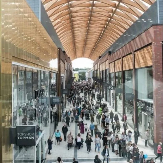 Bracknell regeneration — Covered shopping area