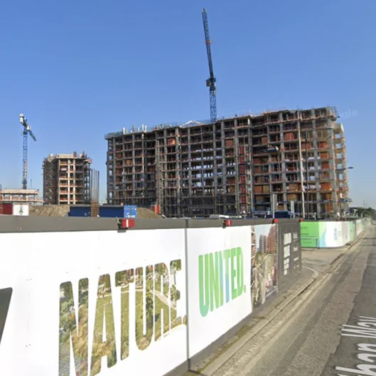 Plumstead site — Construction site and crane